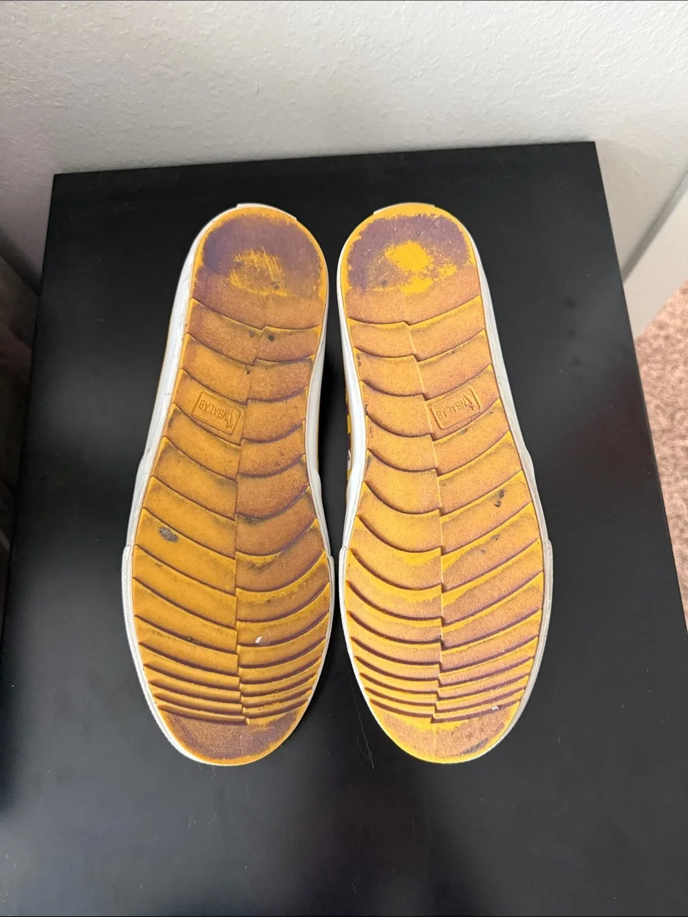 Los Angeles Lakers Slip-On Canvas Shoes
